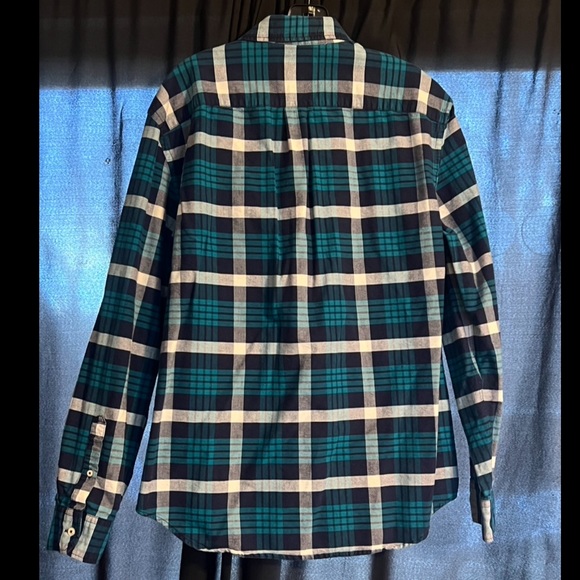 AE Plaid flannel - Picture 2 of 3